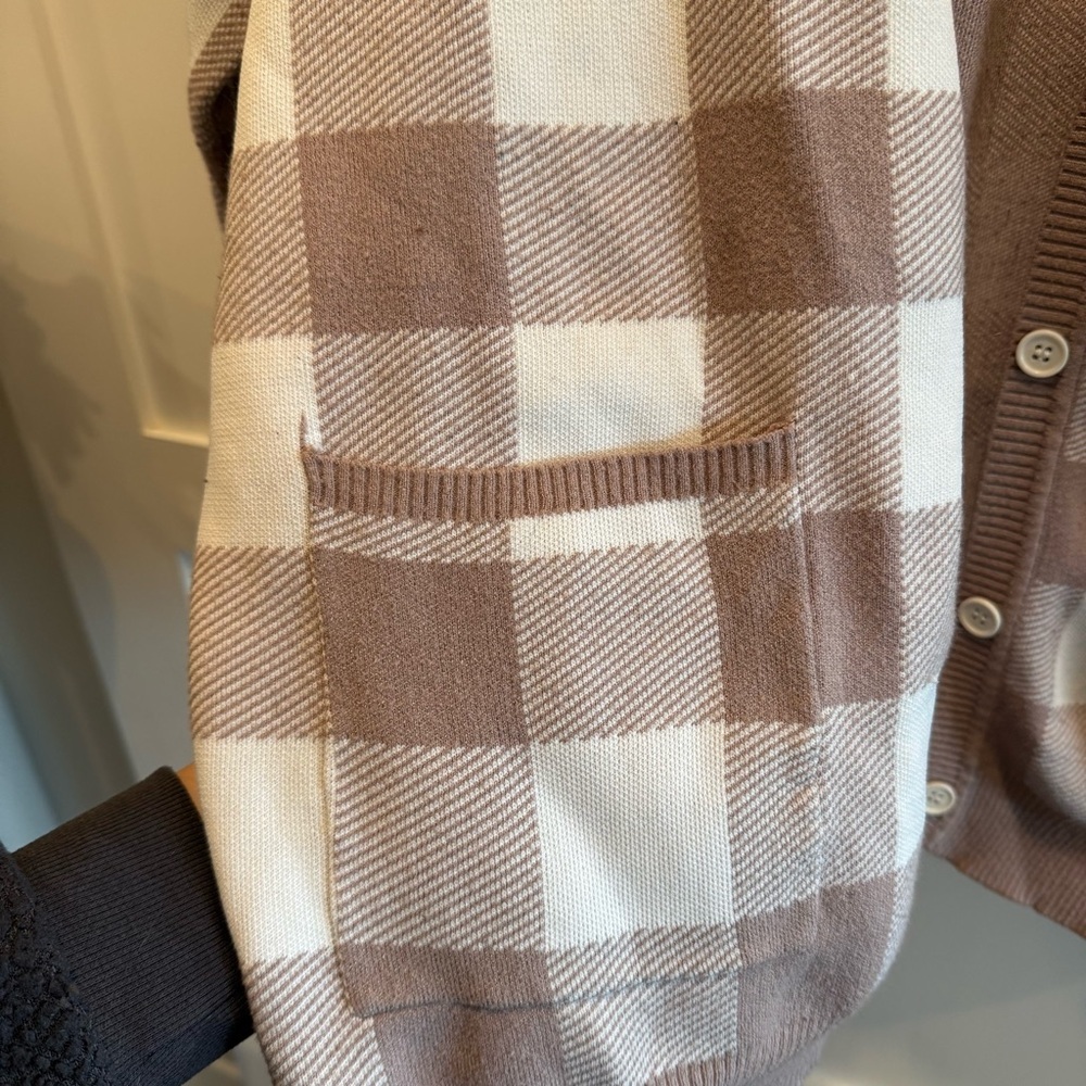 Cozy Checkered Cardigan in Brown and White - Picture 6 of 7